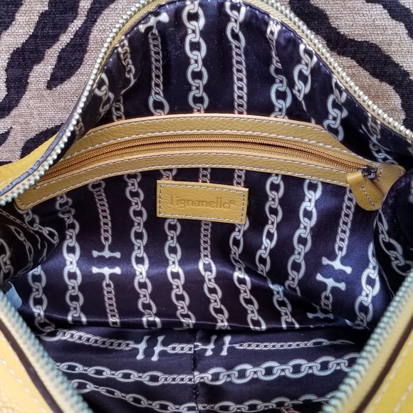 🌼 Tignanello Leather Shoulder Bag – Yellow – Crossbody/Shoulder Strap - Picture 8 of 9